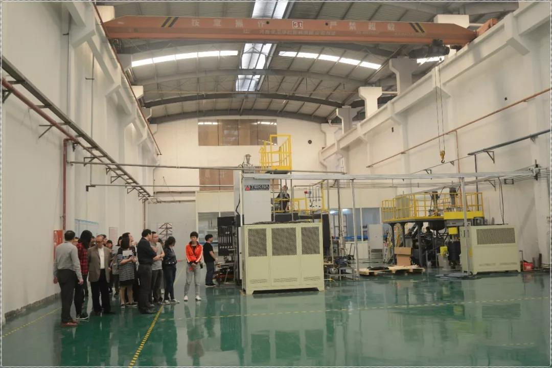 1555492879220837.jpg 4.jpg